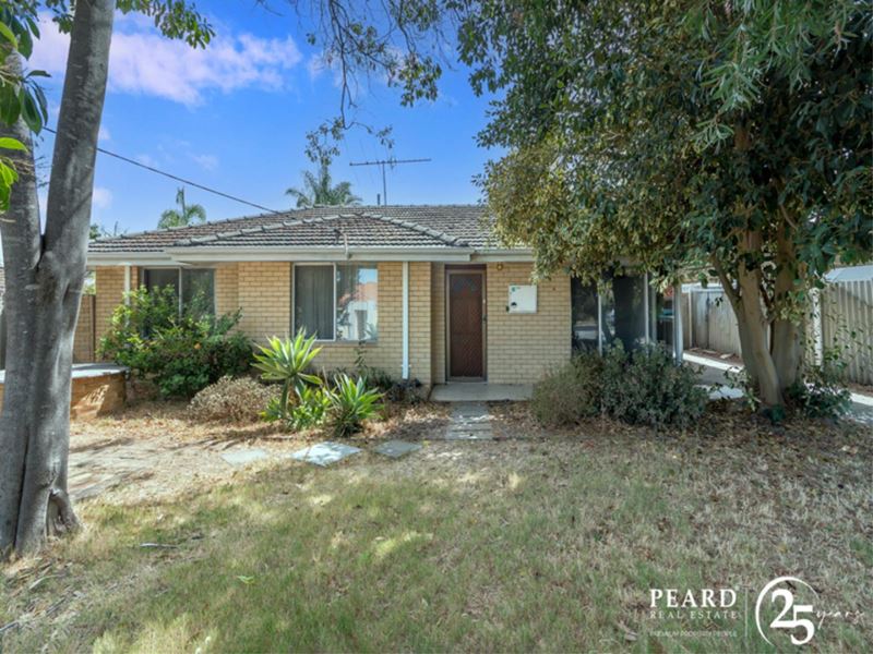 35 Warruga Way, Wanneroo WA 6065