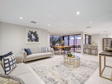 11 Honeyeater Circle, Wembley WA 6014