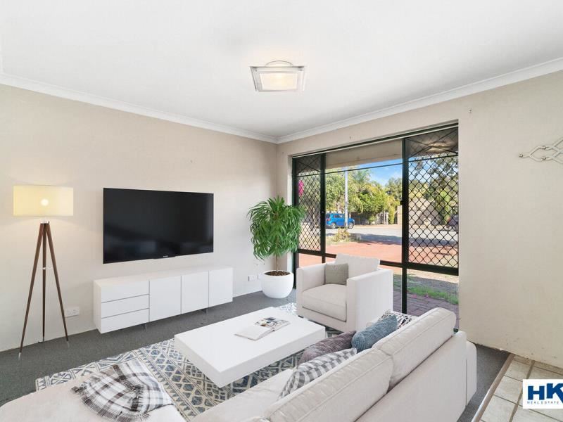 7 knox Court, Ballajura