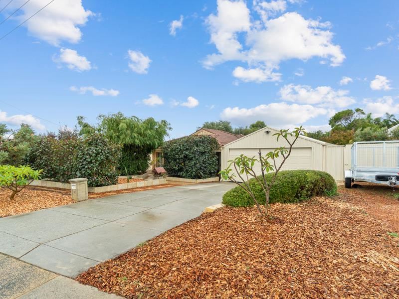 21 Adelaide Circle, Craigie WA 6025