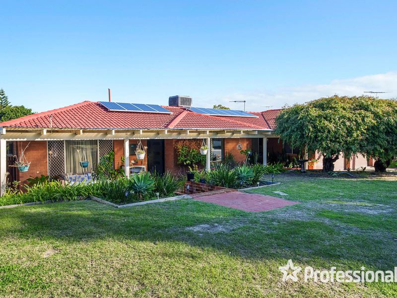 33 Butterick Place, Girrawheen WA 6064