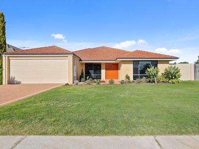 125 Roxburghe Drive, The Vines WA 6069