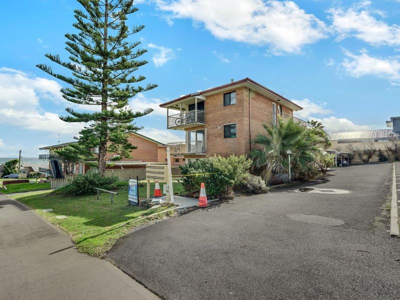6/10 William Street, Bunbury