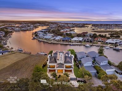 61 Lanyard Boulevard, Geographe WA 6280