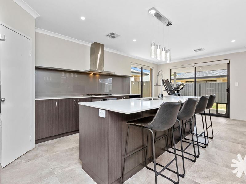 22 Little Close, East Cannington