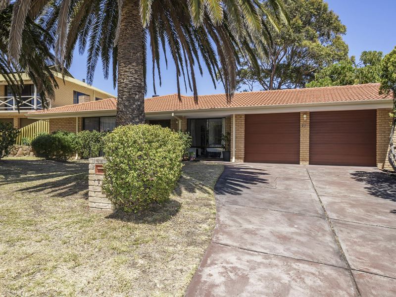 73 Justin Drive, Sorrento WA 6020