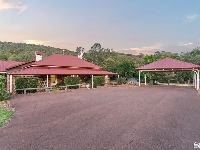 222 Brookton Highway, Kelmscott
