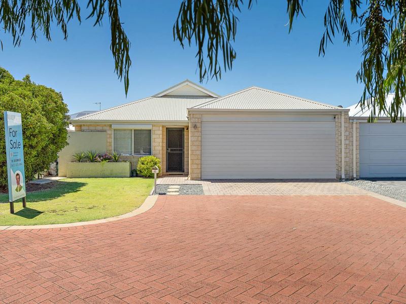 4 Bourke Close, Ravenswood