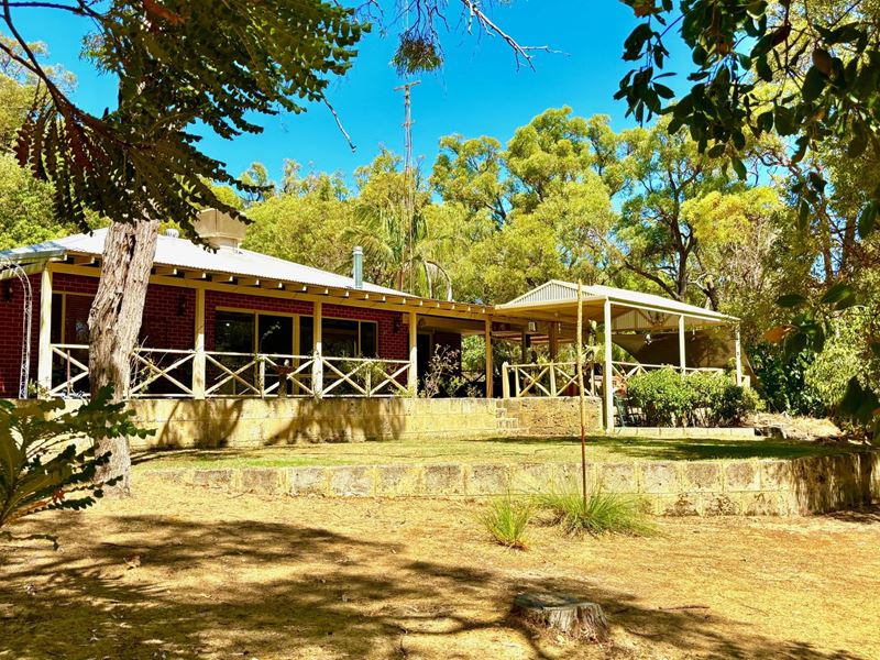 22 Russell Drive, Waroona