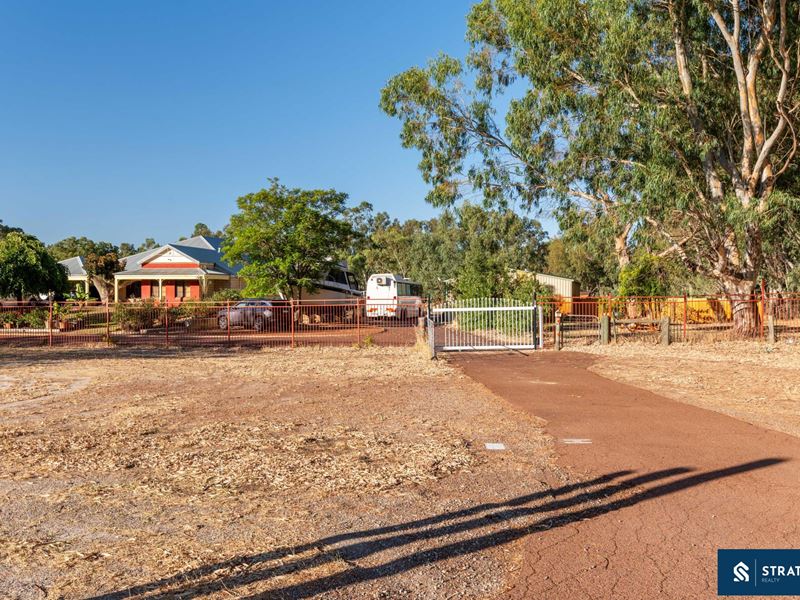 90 Poad Street, Champion Lakes