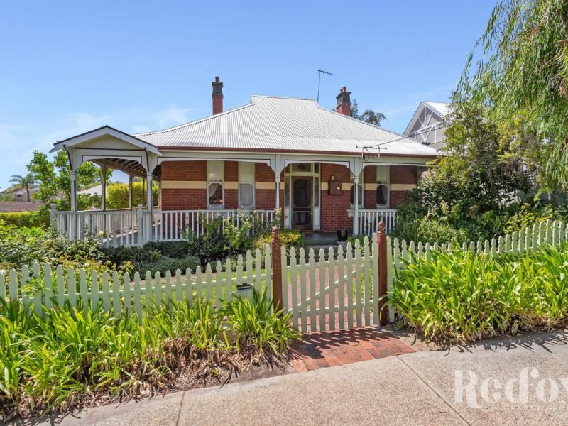 128 Ninth Avenue, Inglewood
