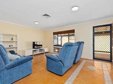 40 Walker Avenue, Lancelin WA 6044