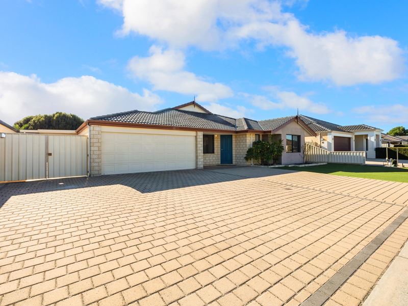 16 Deflexa Road, Canning Vale