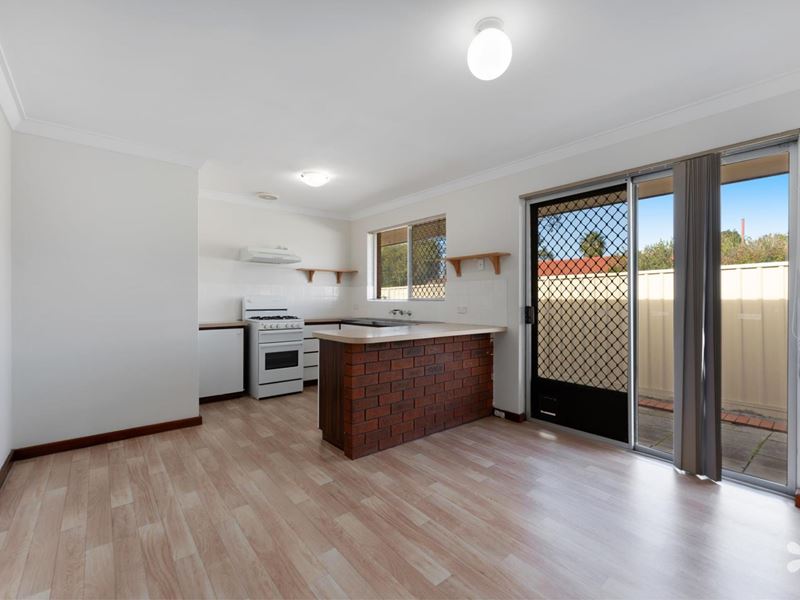 2A Towton St, Redcliffe