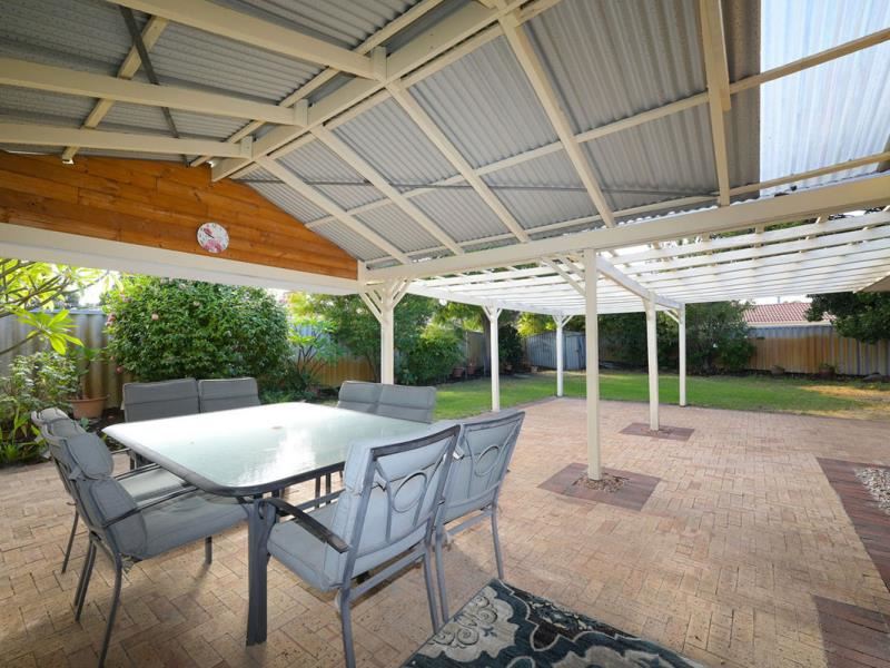 27 Hovea Court, Morley