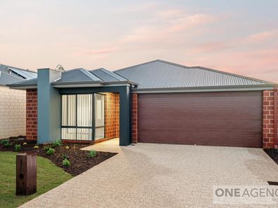 5 Chamaeleon Road, Bennett Springs WA 6063