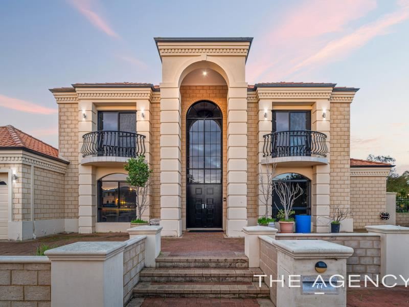 77 Vaucluse Circuit, Belmont