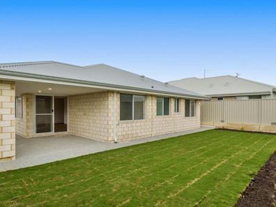 19 Coasting Road, Alkimos WA 6038