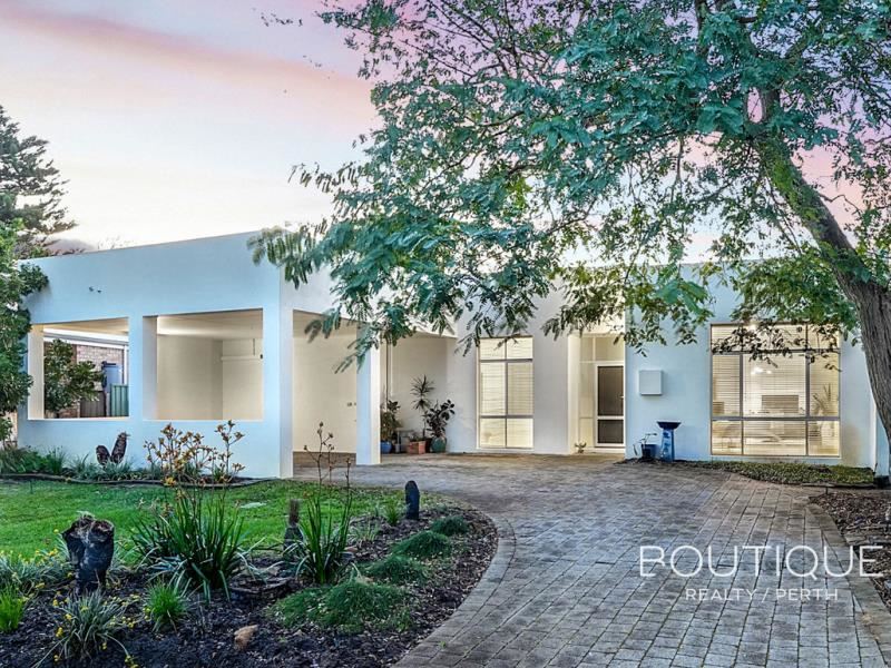 39 Kinross Crescent, Floreat