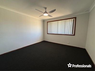 10 Woodman Street, Utakarra WA 6530