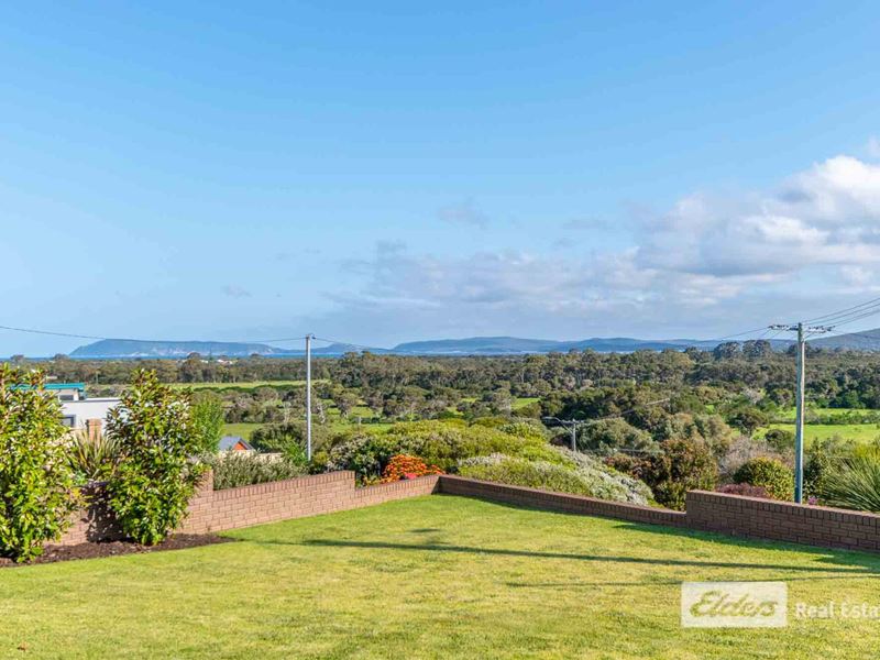 12 Franklin Court, Bayonet Head
