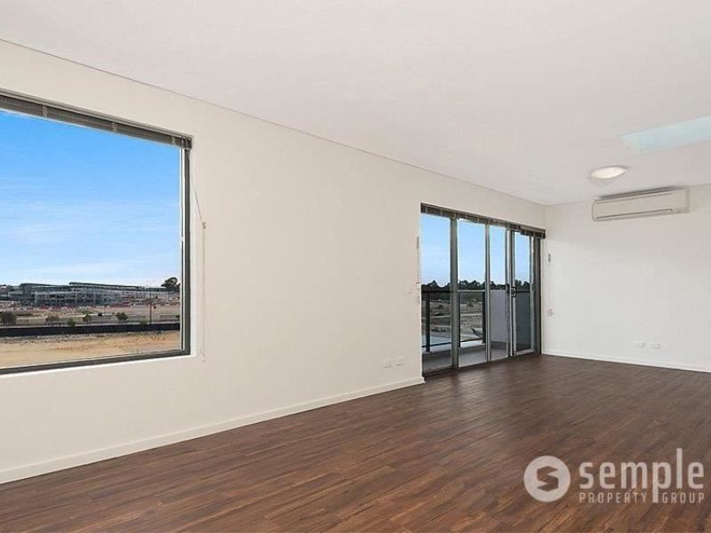 17/11 Signal Terrace, Cockburn Central WA 6164