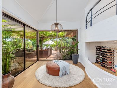 2 Mario Court, Lesmurdie WA 6076