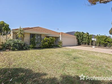 24 Basico Avenue, Sinagra WA 6065