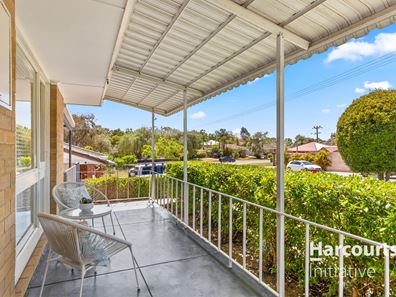 24 Westbrook Way, Girrawheen WA 6064