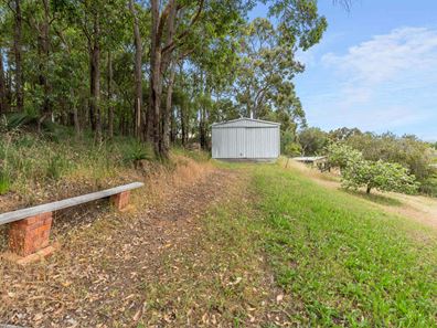 3 Schunke Close, Lesmurdie WA 6076