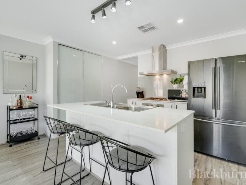 5 Urobilin Loop, Eglinton