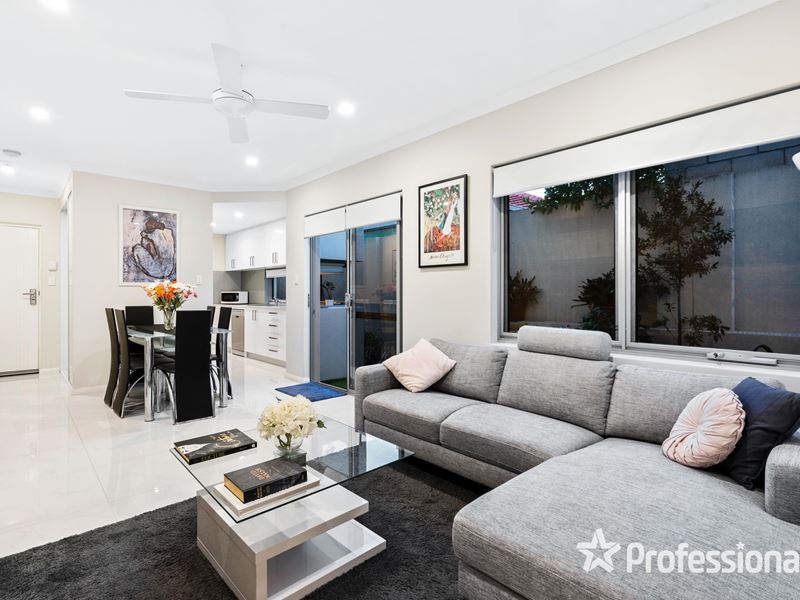 2/30 Culloton Crescent, Balga