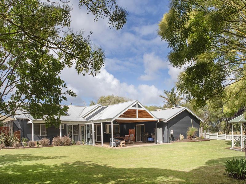 22 Wirring Road, Cowaramup