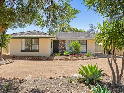 128 Canning Road, Kalamunda WA 6076