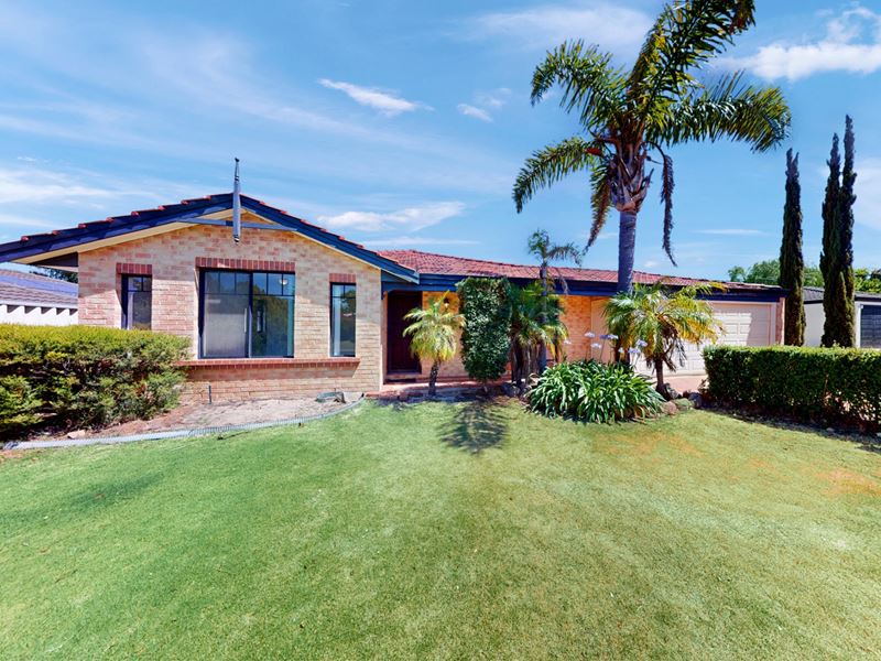 9 Denfield Retreat, Carramar WA 6031