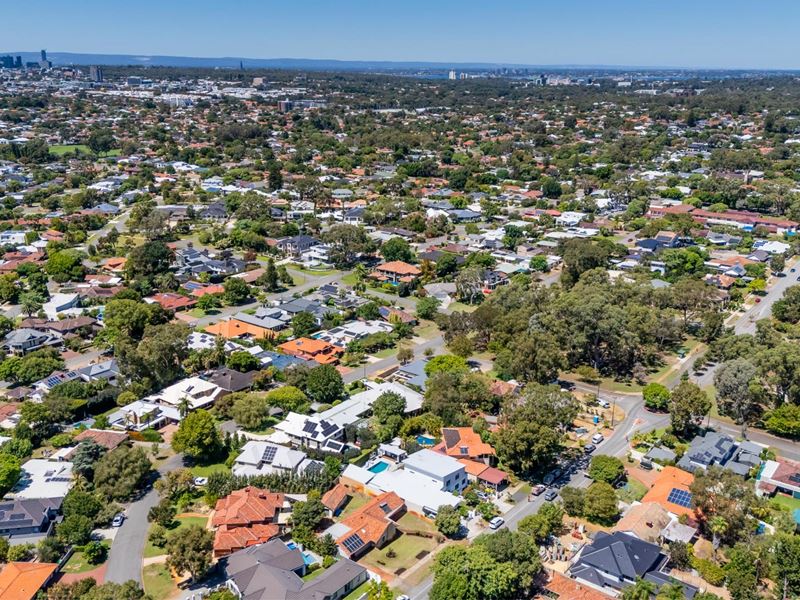 21 Winmarley Street, Floreat