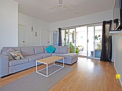 4 Bell Court, Leeman WA 6514