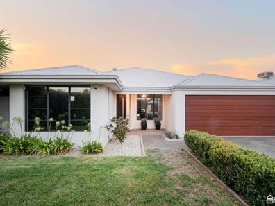 9 Hunt Road, Byford WA 6122