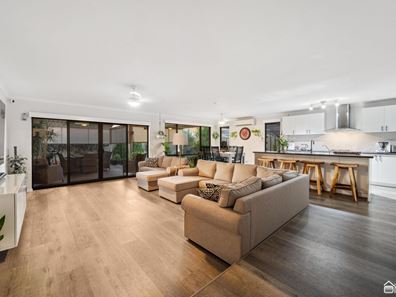 9 Hunt Road, Byford WA 6122