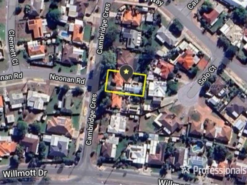 8 Cambridge Crescent, Cooloongup WA 6168