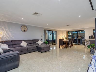 98 Benenden Avenue, Butler WA 6036