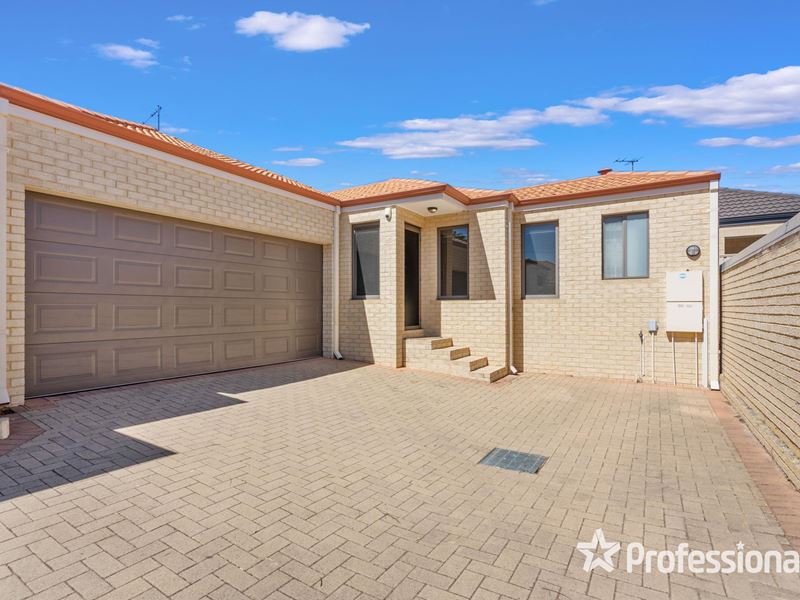 12C Selhurst Way, Balga
