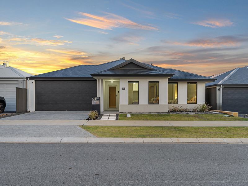 19 Pappinbarra Road, Lakelands WA 6180