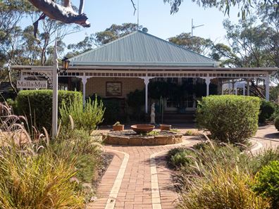 50 Snell Street, Merredin WA 6415