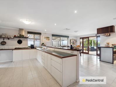 96 Lydon Boulevard, Atwell WA 6164