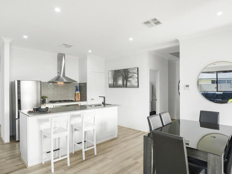 19 Magic Loop, Two Rocks WA 6037