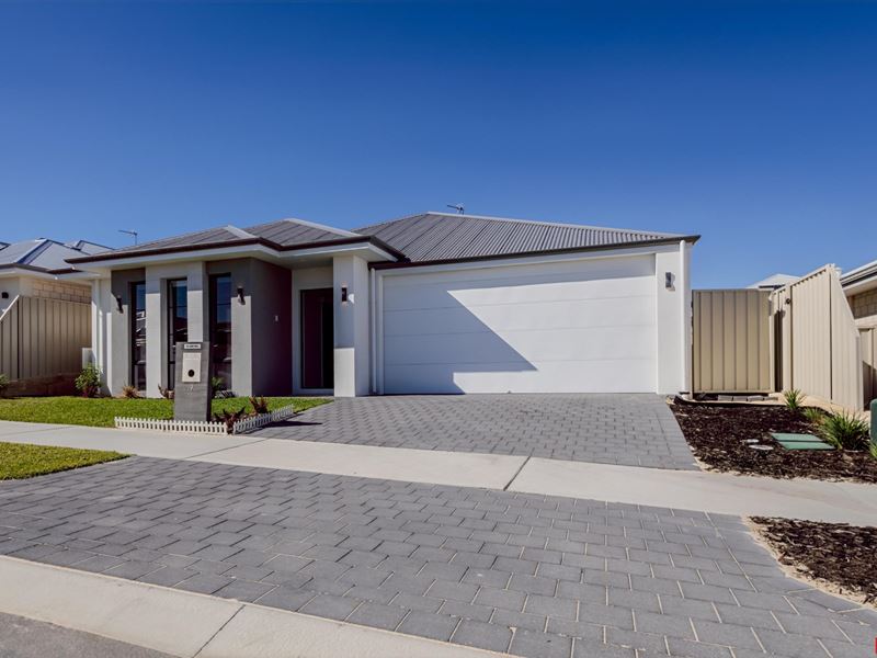 19 Holiday Way, Yanchep