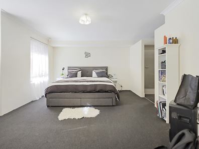 14 Langston Close, Port Kennedy WA 6172
