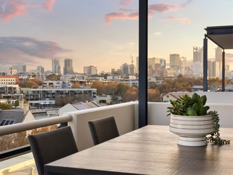 28/1 Henry Lawson Walk, East Perth WA 6004
