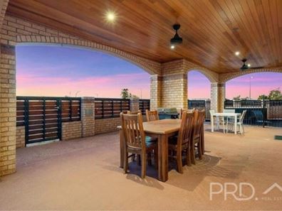26 Yirrawari Street, Baynton WA 6714